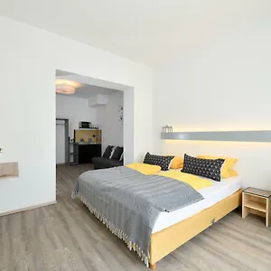  Aparthotel Ford